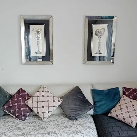 Luxury Monacoview בוסוליי
