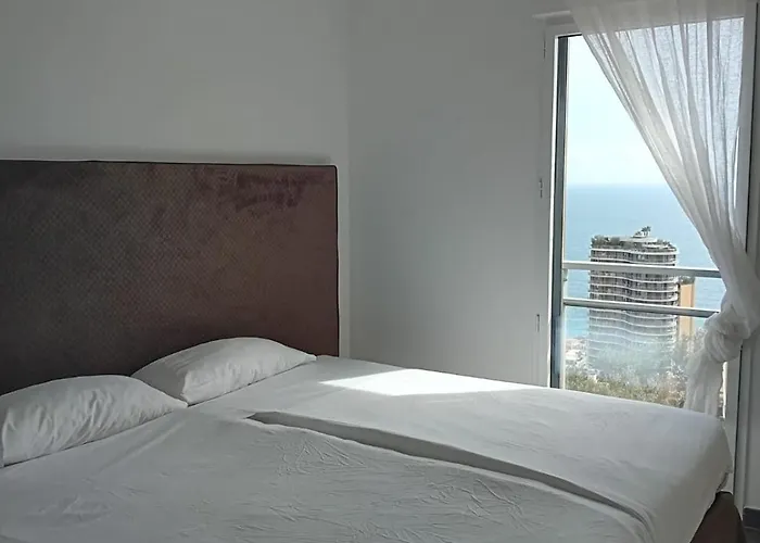 Luxury Monacoview *